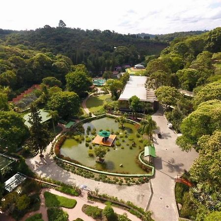 Unique Garden Hotel Mairiporã Buitenkant foto